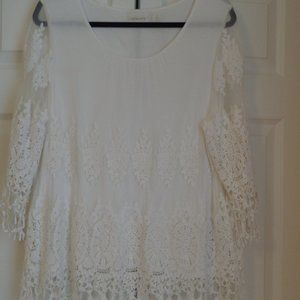 Chico’s Lace Overlay Top. Size 2